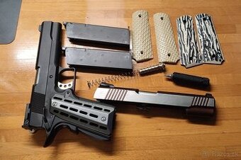 colt 1911C WE airsoft 6mm gbb