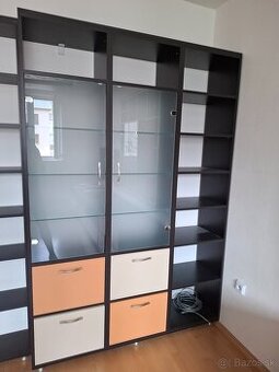 Skrinka, regálový systém