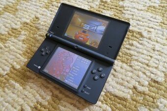 Herna konzola Nintendo DSi + 22 hier
