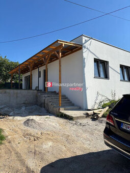 Novostavba 3 i dom s garážou, Malé Kršteňany, Partizánske