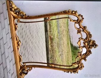 Predám toto krásne vyrezávané zrkadlo,Masiv.