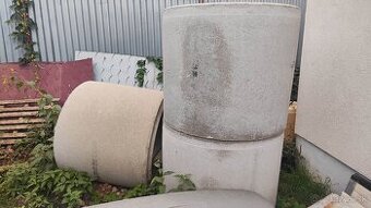 Betónové skruže priemer a výška 1 meter. 3ks