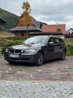 BMW 320i E90 E91 Touring 105kw Benzín