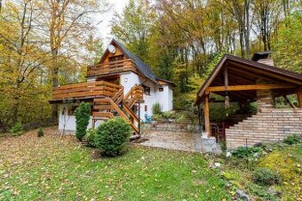 REZERVOVANÁ KRÁSNA CELOROČNÁ CHATA NA RUŽÍNE