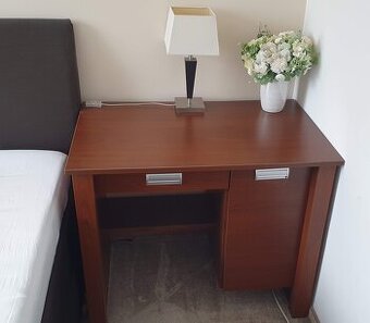 Malý kozmetický / písací stolík (šírka 88 cm)