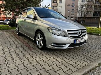 Mercedes-Benz B trieda B 180 CDI BlueEFFICIENCY 80kW109HP M6