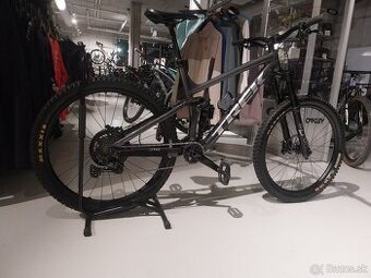Trek Remedy 8 2022 Velkost L