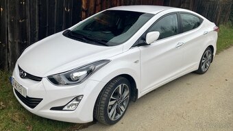 Hyundai len 55300km, kúpený v SR, Max výbava.