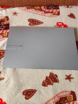 Asus Vivobook 15