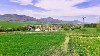 STAVEBNÝ POZEMOK, PODHORANY, 817 M2