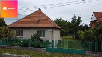 Rodinný dom na predaj v Lužiankach –  veľký pozemok 1 216 m²