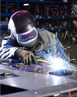 Dlhodobá práca pre zvarača 135 a 141 v Nemecku 30 km od ČR