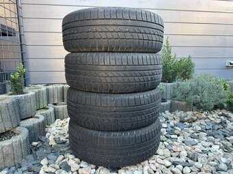 225/60 R17