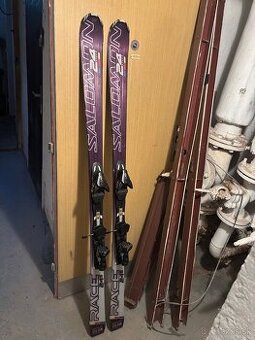 Zjazdové lyže Salomon Race 24