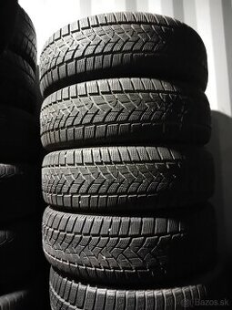 Zimné pneumatiky 215/70R16 Dunlop