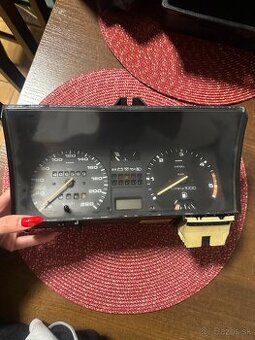 Predám diely na golf mk Jetta mk2