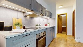 REZERVOVANÉ 2 izbový byt, NOVOSTAVBA, veľká LODŽIA, šatník, 