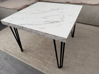 Konferenčný stolík