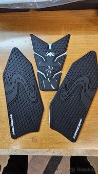 Nalepky na nádrž sada Yamaha Tracer 9 GT