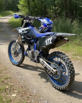 Yamaha YZ250 (2003) Legendárny dvajtaktový agresor