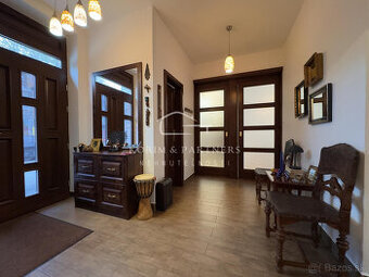 Exkluzívny rodinný dom Komárno – inteligentný luxus a skutoč