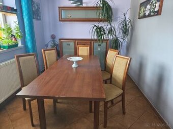 Jedálenský nábytok