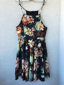 Dámske kvetované šaty