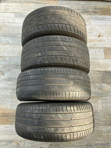 Letne pneu Dunlop a Hankook 225/45 R17