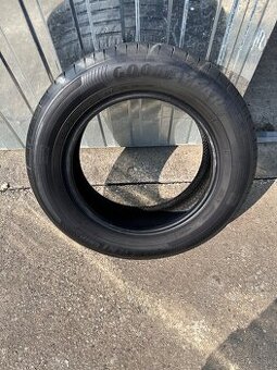 Pneu-TV 205/60/r16