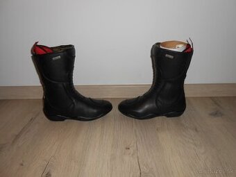 Predam nove damske kozene moto cizmy znacky IXS TOUR
