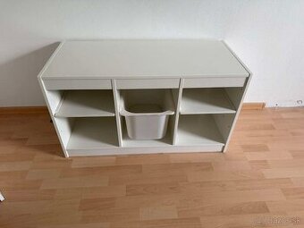 Skrina na boxiky, IKEA