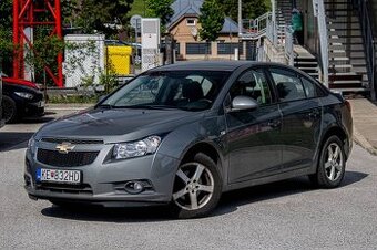 Chevrolet Cruze 1.6 16V LS