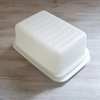 Tupperware maselnička