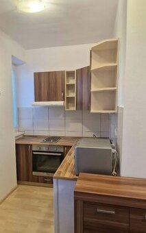 1-izbový byt do prenájmu 450 Eur/mesačne Piešťany