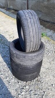 225/45ZR 17 nexen  letne