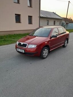 Skoda fabia 1.4 benzin 135000 km rok 2001