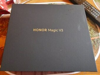 Novy Honor magic v3