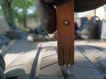 Bridgestone 245/45 R20 2ks