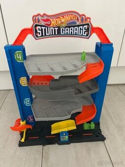 Hot Wheels Garaz