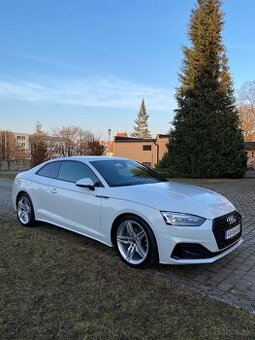 AUDI A5 coupe 35TDi S-tronic Sline model 2023