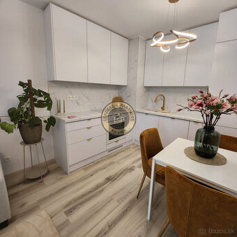 Na prenájom 2-izbový byt v Arborii s parkovaním v garáži