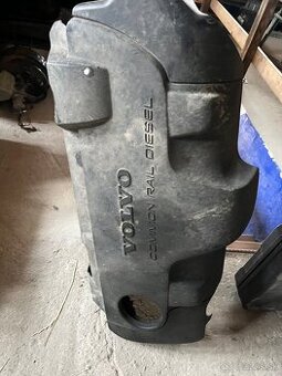 Kryt motora Volvo xc90