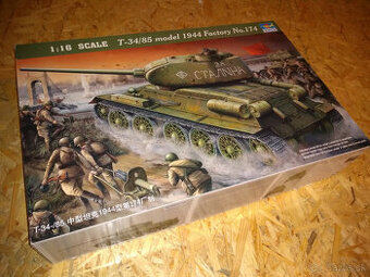 Tank T 34/85 stavebnica