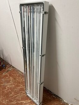 Neonove priemyselne svetlo