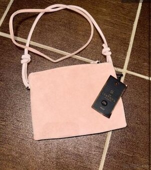 Next kožená kabelka