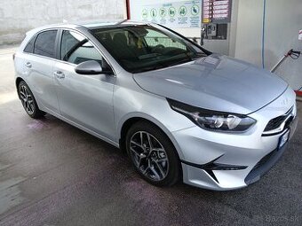 Kia Ceed 1.5 T-GDi, 118 kW, Gold+, 2022 len 1628 km
