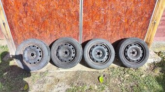 Predám letné komplety 185/55/R15