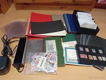 Zberateľstka krabica známky rezervované