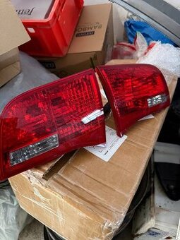 Zadné vnútorne svetla Audi a6