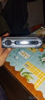 Ako nove funkcne Sony CDX-GT20 Xpload 4x45w.komplet s ramikm